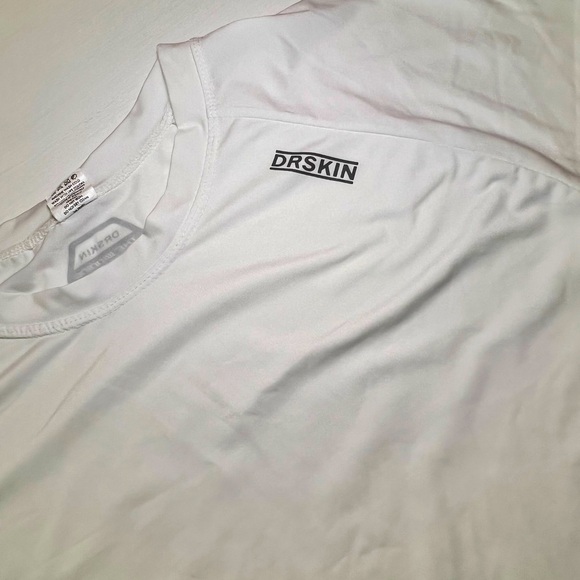 EUC XL DrSkin White Short Sleeve Athletic T Shirt Dr. Skin Short Sleeve 012 - Picture 5 of 9
